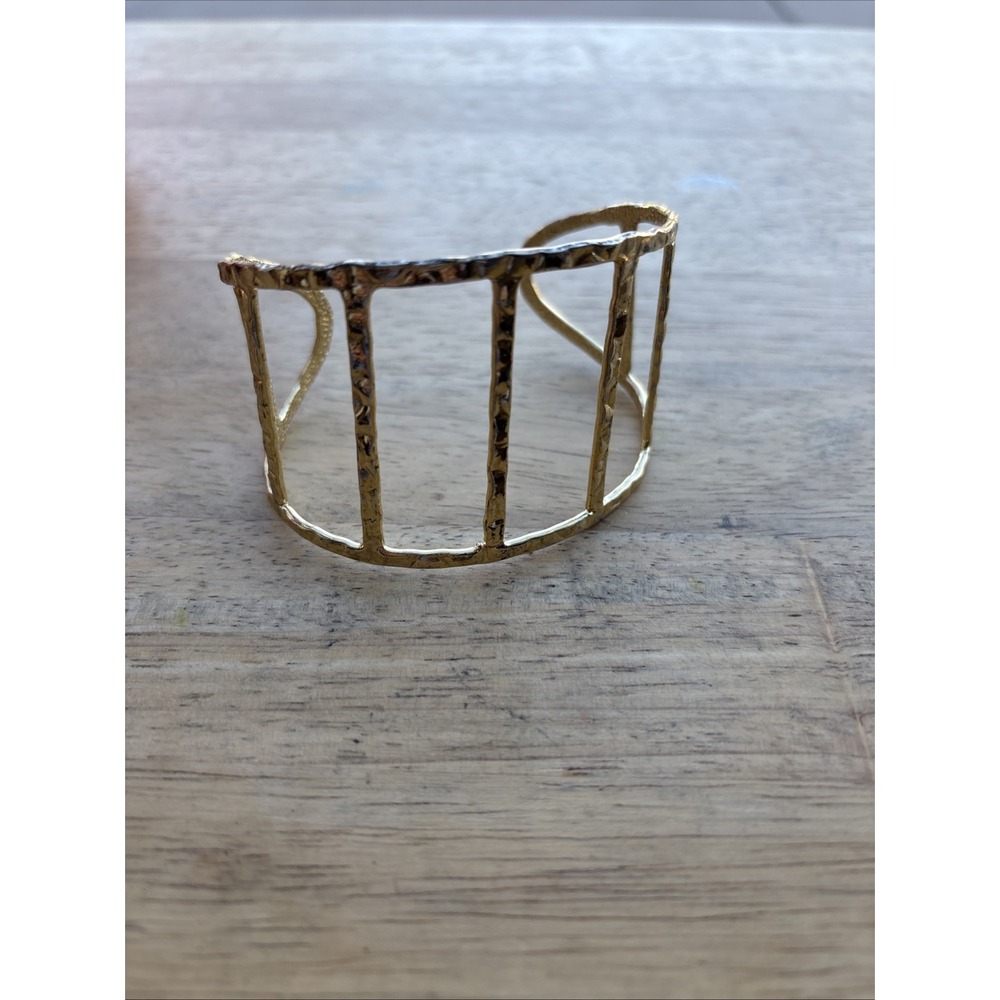 Vintage Gold Tone Openwork Adjustable Wide Cuff‎ Fashion Bracelet
